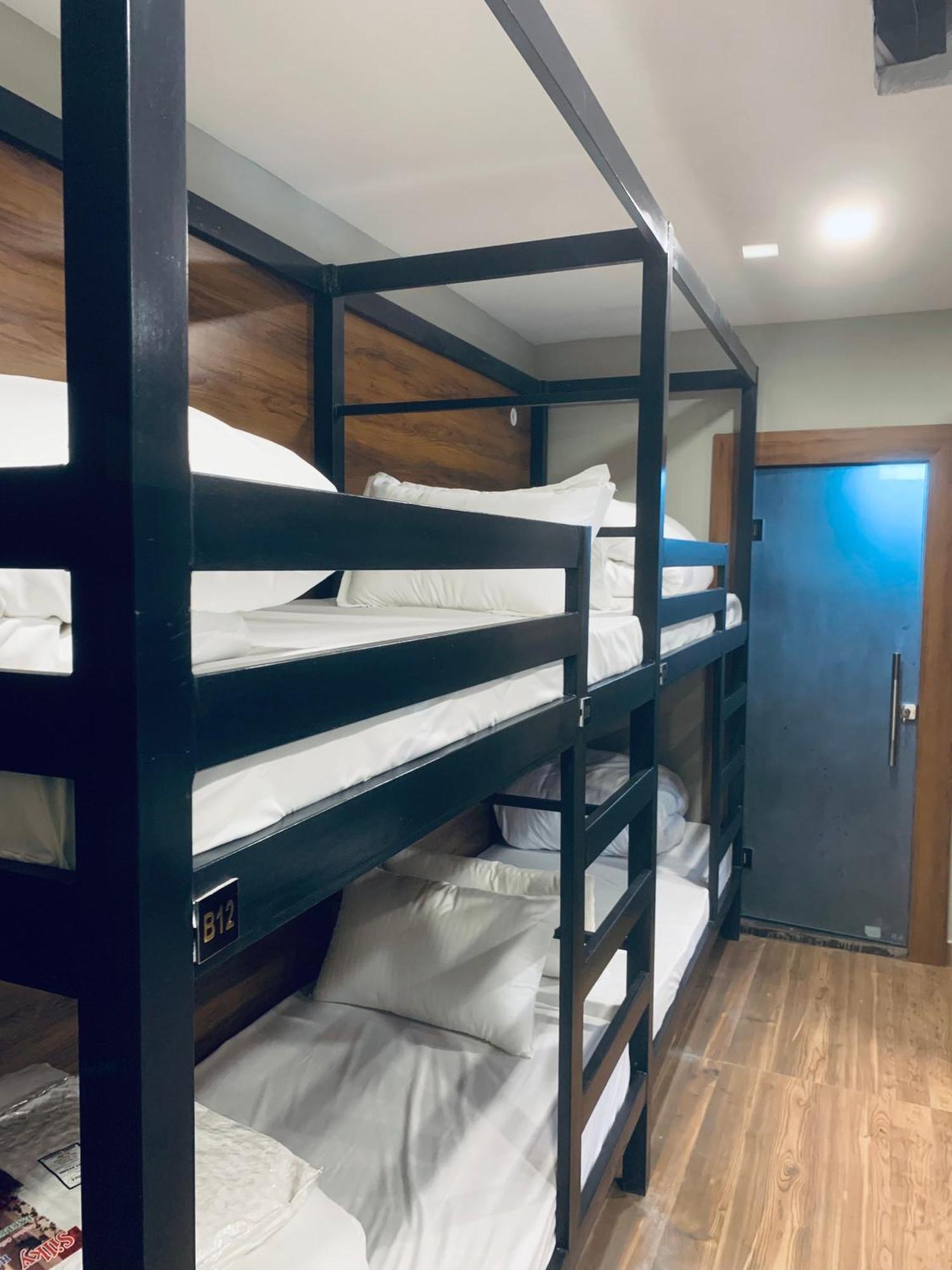 Hotel & Hostel Vimal Ganga Rishīkesh Eksteriør billede